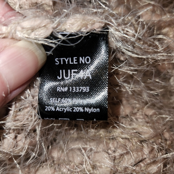 POL Textured Tan Super Soft Sweater Size M Fuzzy Long Sleeve Pullover Lagenlook - Picture 7 of 8